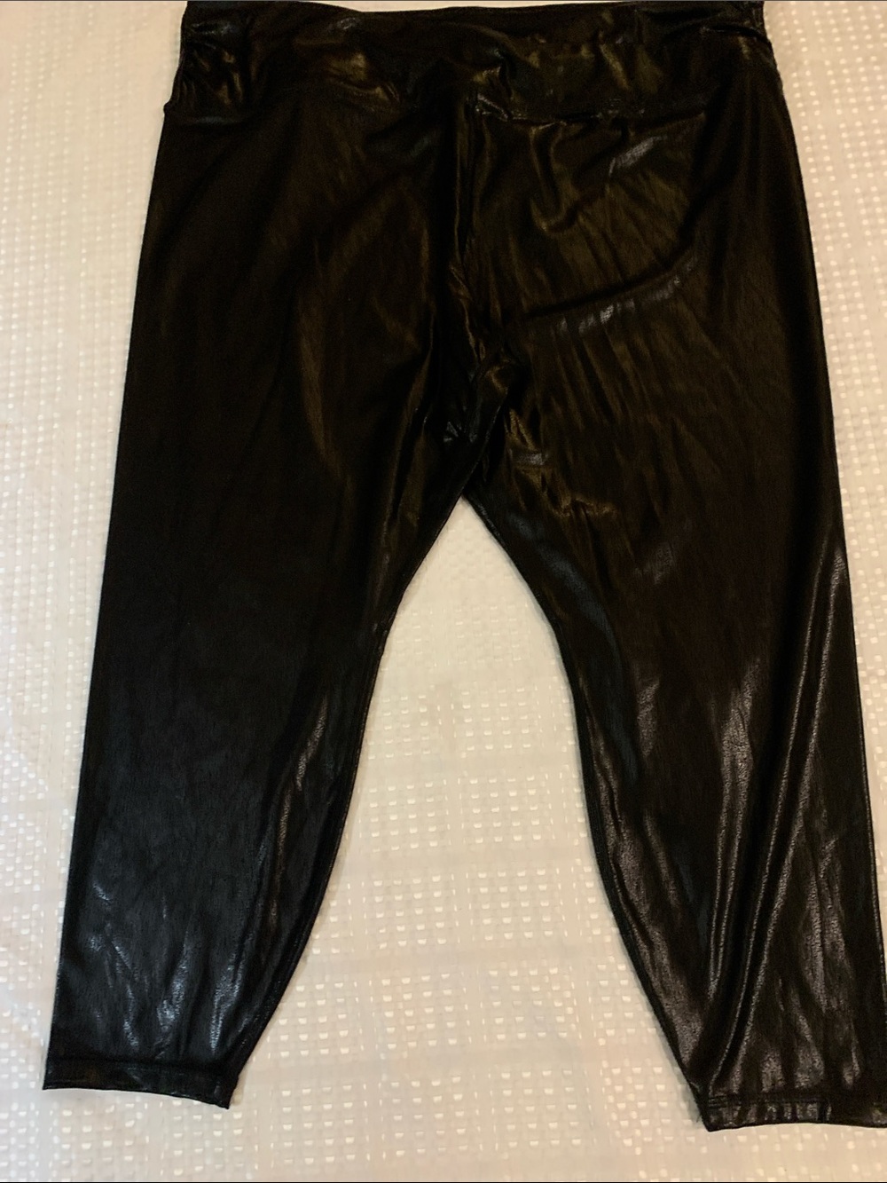 Joe Fresh Women’s Black Faux Leather Jogger Pants, size 3X. NWOT.
